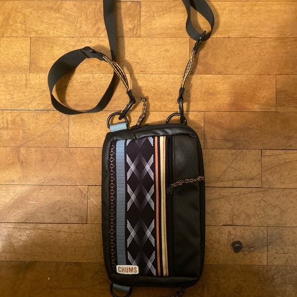 Chums purse/belt bag - Picture 7 of 13